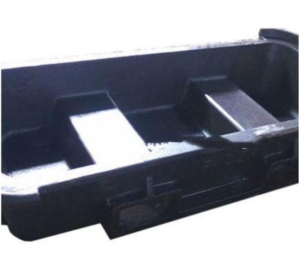 Aluminium-Ingot-Guss-Sow-Form und Dross-Pfanne mit Gabel